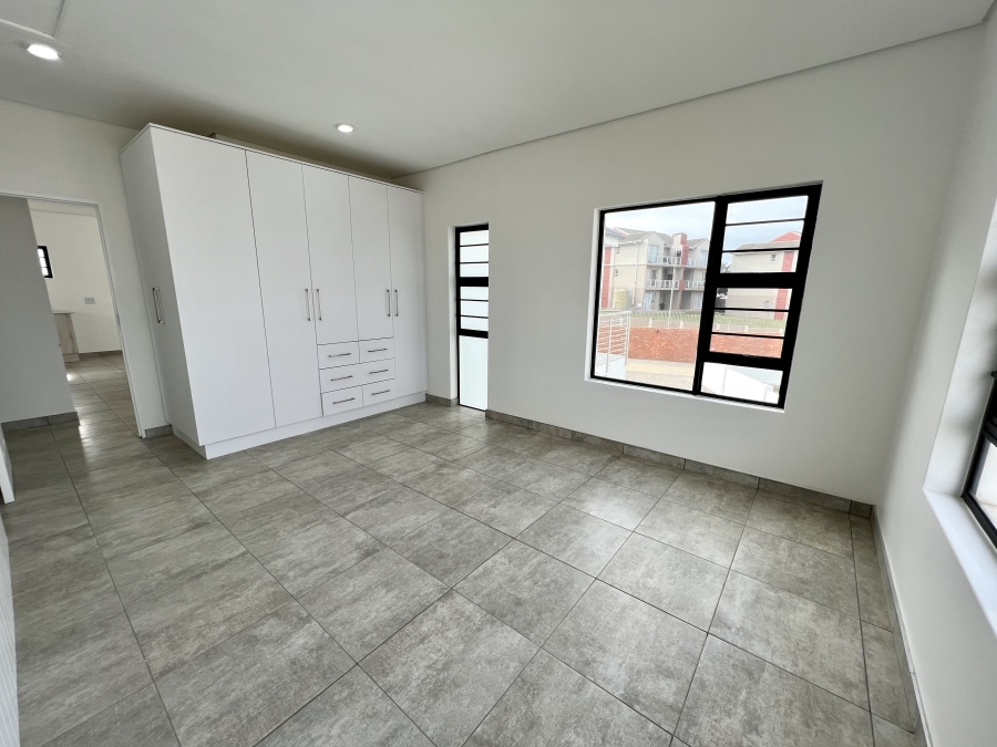 3 Bedroom Property for Sale in Jeffreys Bay Central Eastern Cape